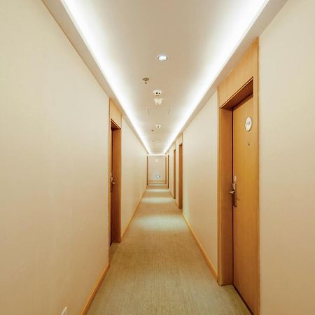 เจไอ โฮเทล คุนหมิง เจิ้งอี้ฟ่าง Hotel ภายนอก รูปภาพ