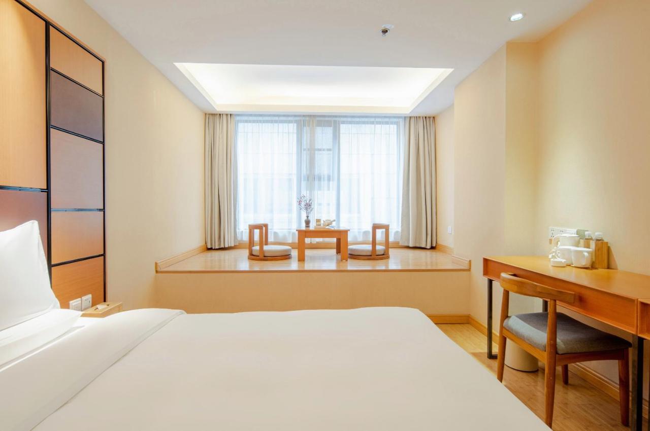 เจไอ โฮเทล คุนหมิง เจิ้งอี้ฟ่าง Hotel ภายนอก รูปภาพ