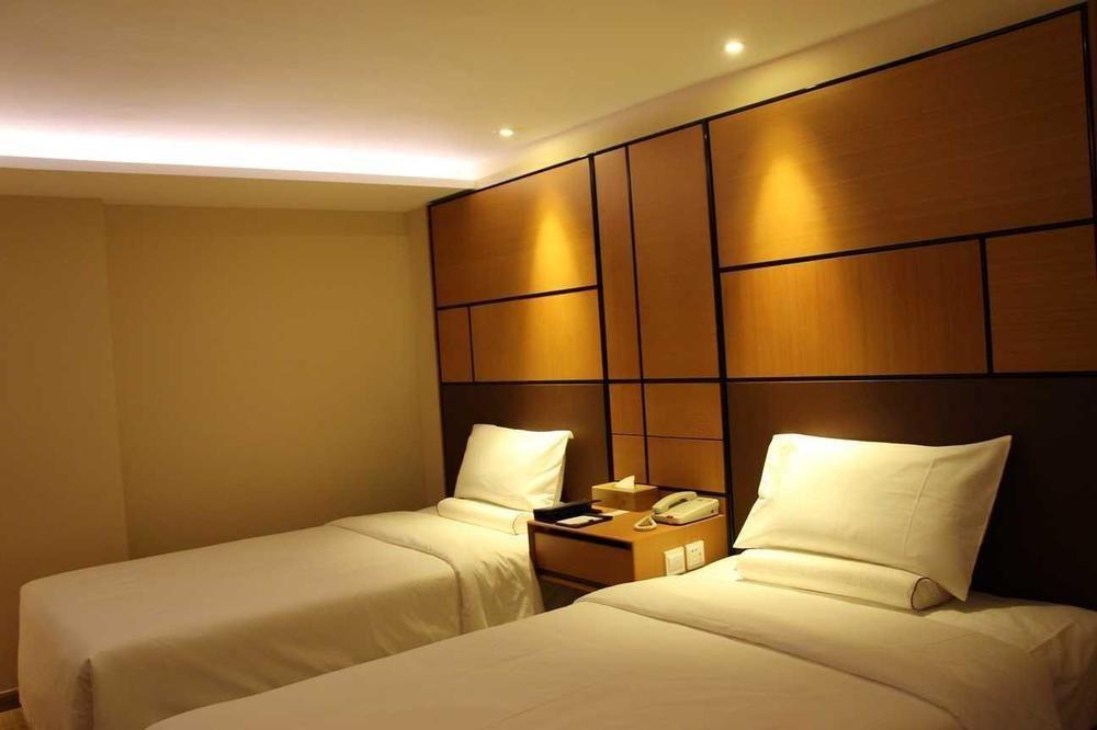 เจไอ โฮเทล คุนหมิง เจิ้งอี้ฟ่าง Hotel ภายนอก รูปภาพ