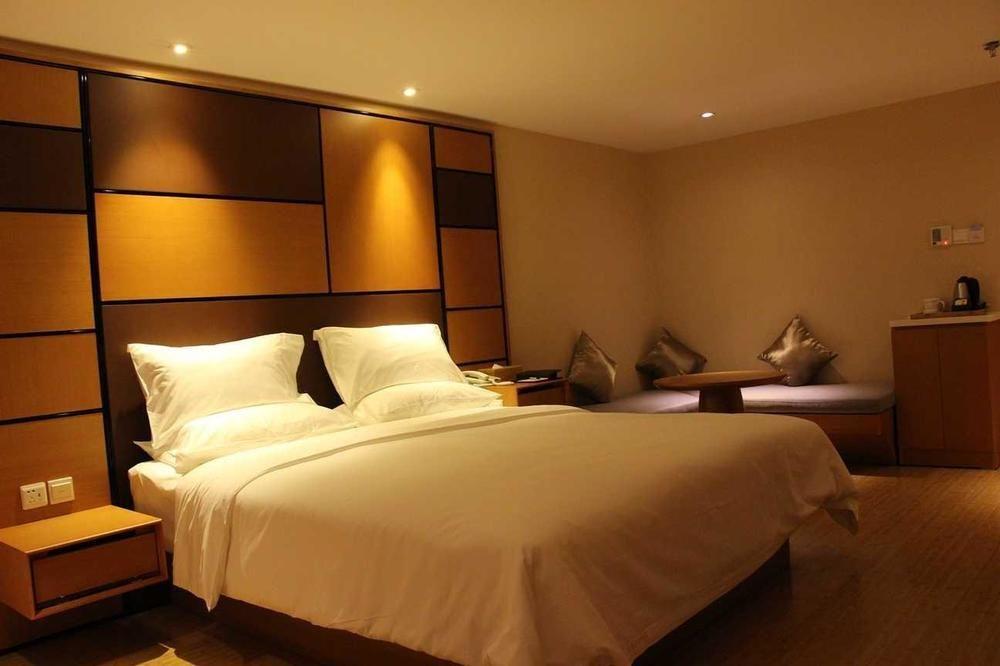 เจไอ โฮเทล คุนหมิง เจิ้งอี้ฟ่าง Hotel ภายนอก รูปภาพ