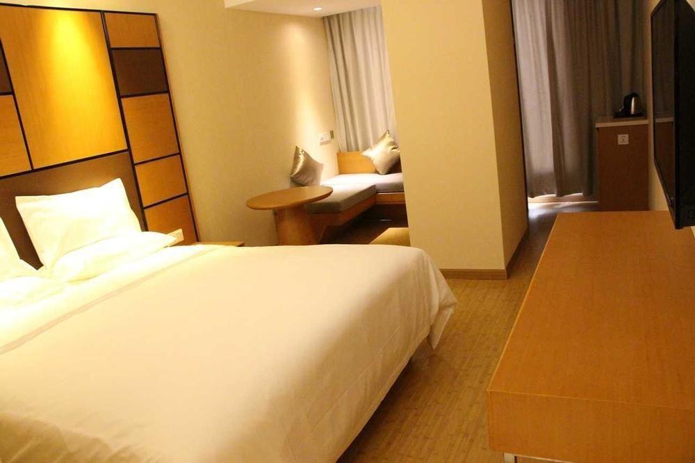 เจไอ โฮเทล คุนหมิง เจิ้งอี้ฟ่าง Hotel ภายนอก รูปภาพ